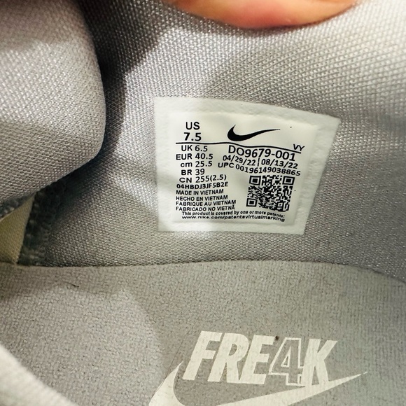 Nike Freak 4 - Picture 8 of 9